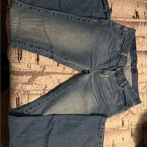 Women’s American Eagle Relaxed Fit Blue Jeans